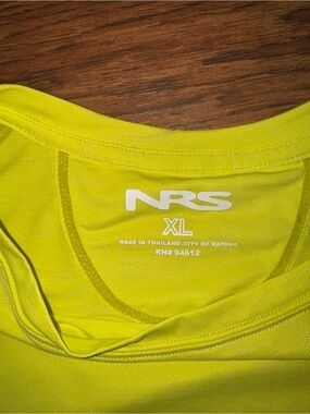 NRS Men's Short Sleeve Performance Tee in Neon Yellow - XL
